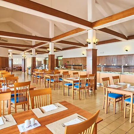 Village de vacances Kanegra Plava Laguna 2*