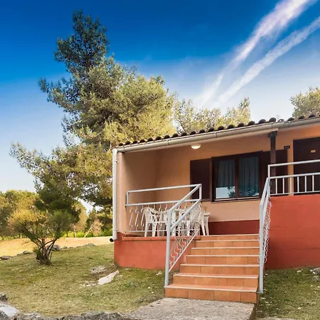 Village de vacances Kanegra Plava Laguna Valizza