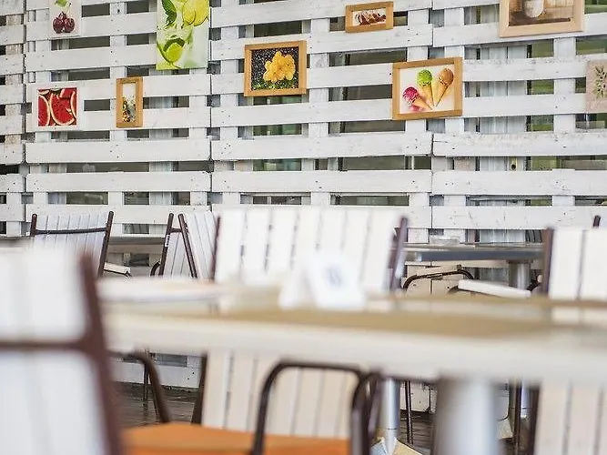 Kanegra Plava Laguna 2*