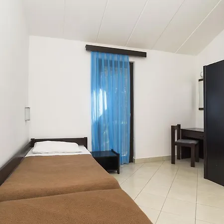 Prázdninový areál Kanegra Plava Laguna 2*