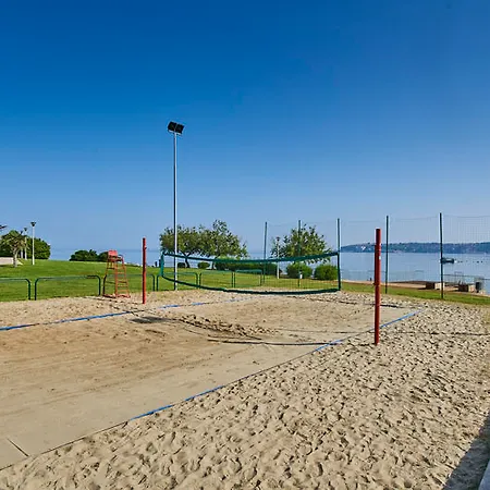 Parco vacanze Kanegra Plava Laguna Valizza