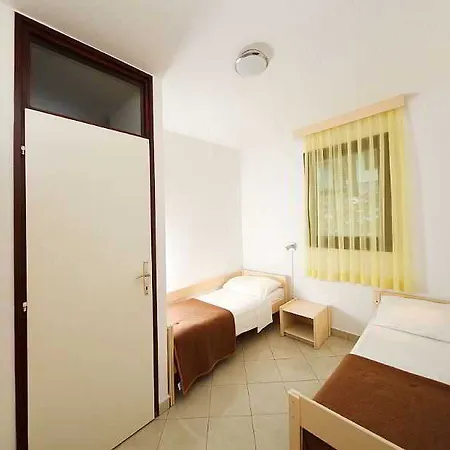 Kanegra Plava Laguna Parco vacanze Valizza