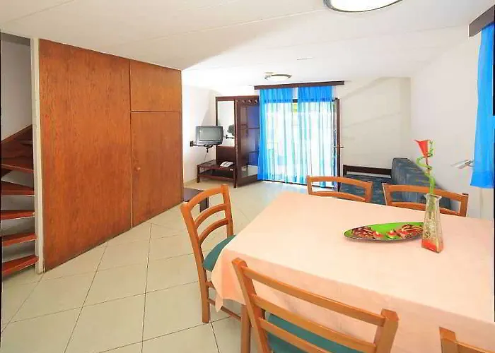 Kanegra Plava Laguna Vakantiepark Valizza