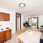 Üdülőpark Kanegra Plava Laguna