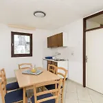 Kanegra Plava Laguna Üdülőpark Valizza