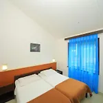 Kanegra Plava Laguna Üdülőpark Valizza